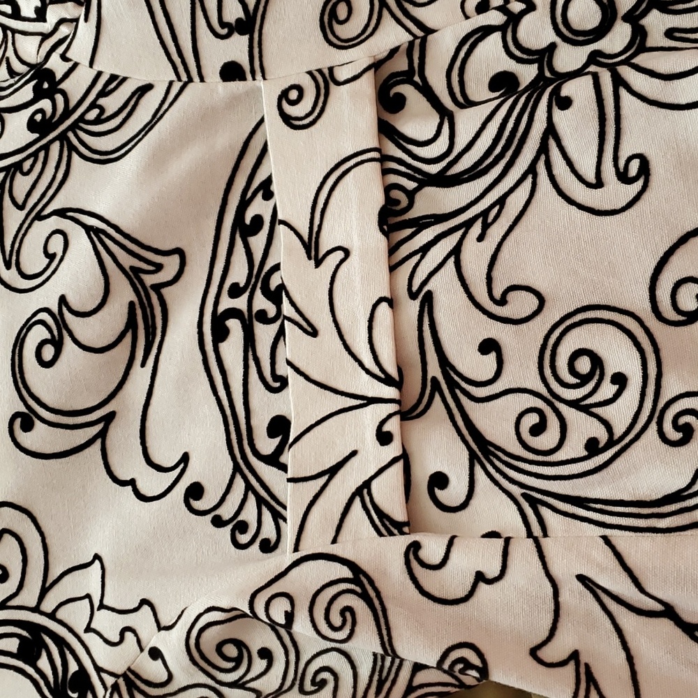 Coat - Picture 4 of 6